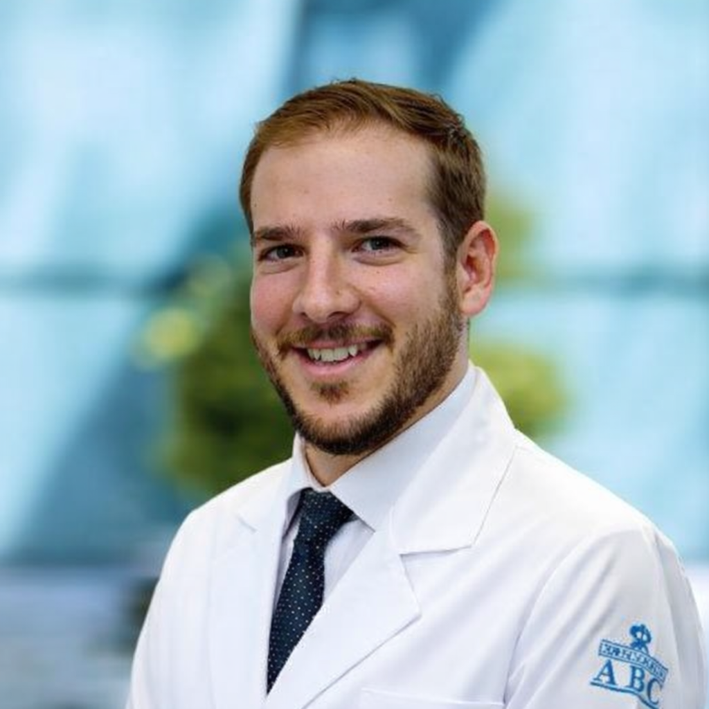 Dr. Raúl Morán Treviño